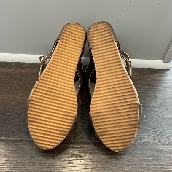 Women’s brown wedge sandals size 8.5 unbranded - Picture 2 of 7